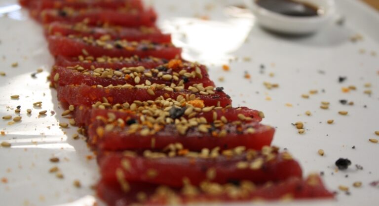 Sashimi de atun rojo del Mediterraneo